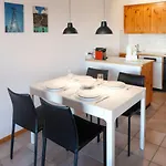 شقة Hauts De B K5 By Interhome